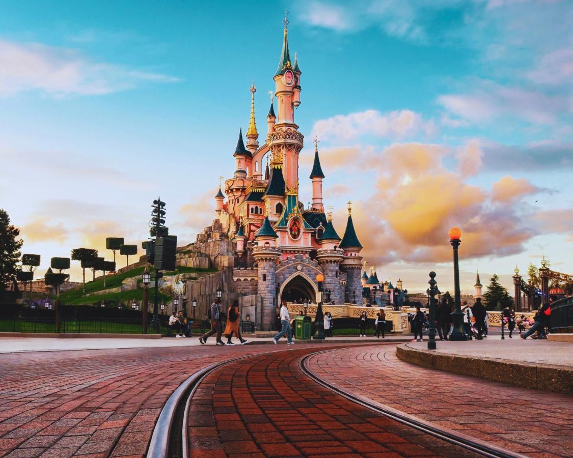 Douceur Boheme Escale Conviviale Disneyland Villeneuve-Saint-Denis Bagian luar foto